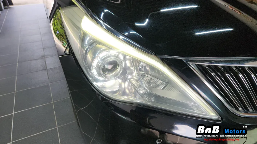Hyundai Grandeur HG lighting upgrade - Hyundai Grandeur HG Lighting Upgrade Review — Brightness Restored photo 2