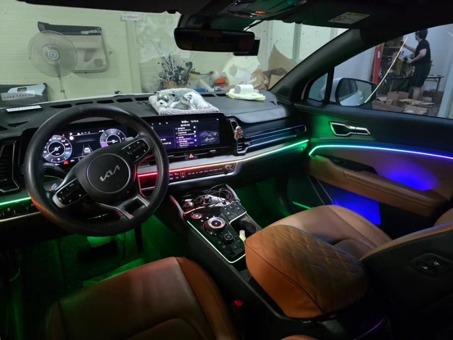 Kia Sportage ambient lighting - Kia Sportage Ambient Lighting Review: Enhanced Interior Mood photo 3