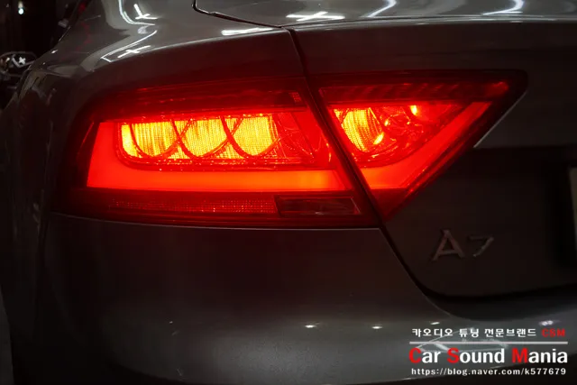 Audi A7のカーオーディオ施工事例 施工写真 1-1