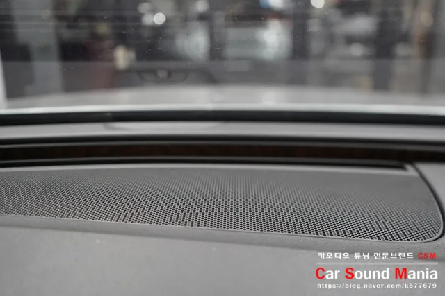 Audi A7のカーオーディオ施工事例 施工写真 3-1