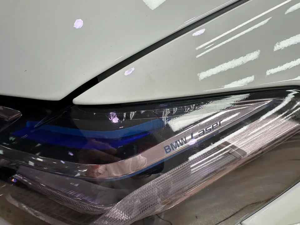 BMW 5 Seriesのカーフィルム施工事例|費用目安・仕上がり 施工写真 2-1