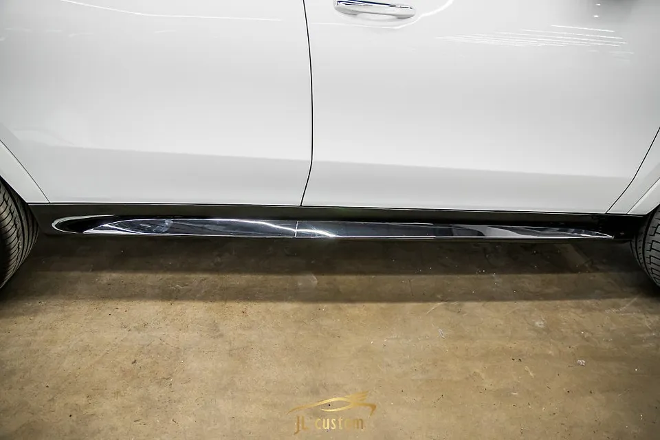 Mercedes-Benz GLS body kit - Mercedes-Benz GLS Electric Side Steps Review — Enhanced Access photo 6