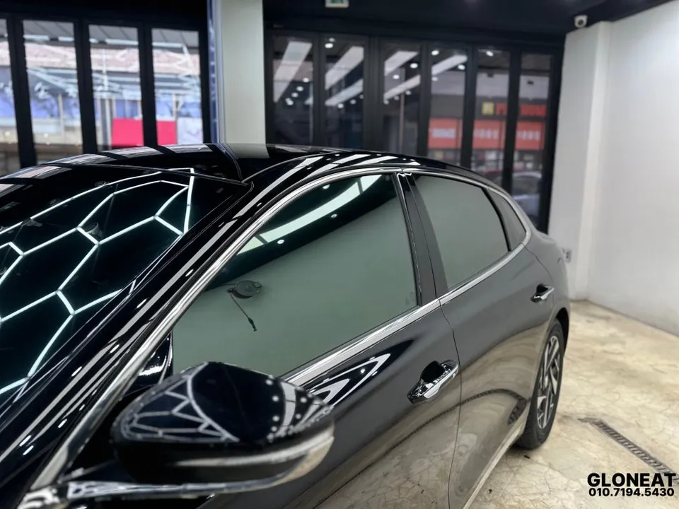 Hyundai Grandeur IGのカーフィルム施工事例|費用目安・仕上がり 施工写真 2-2