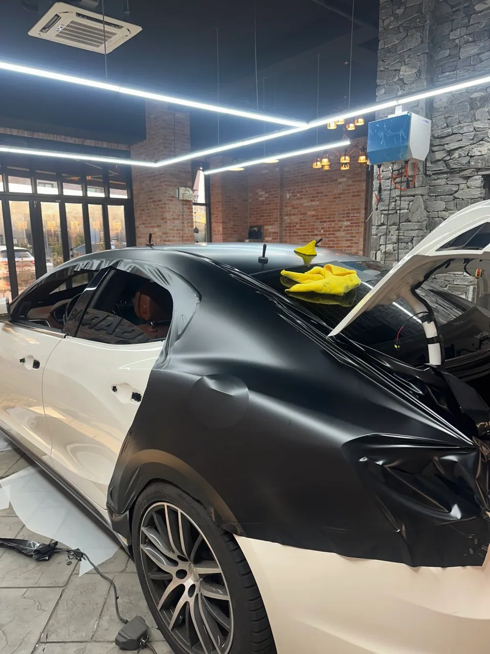 Porsche Taycan ppf - Porsche Taycan PPF Review — Enhanced Protection photo 3