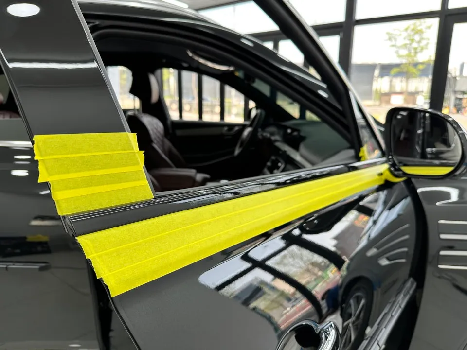 Genesis GV80 vinyl wrap - Genesis GV80 Vinyl Wrap Review — Full Chrome Delete & Blackout photo 4