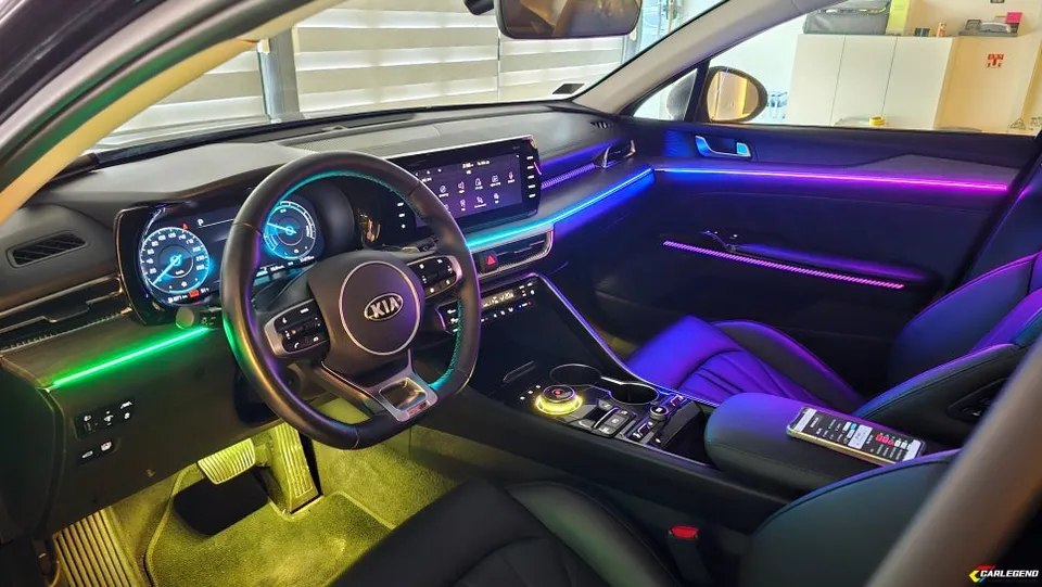Kia K5 DL3 ambient lighting - Kia K5 DL3 Ambient Lighting Review - Enhanced Interior LEDs photo 5