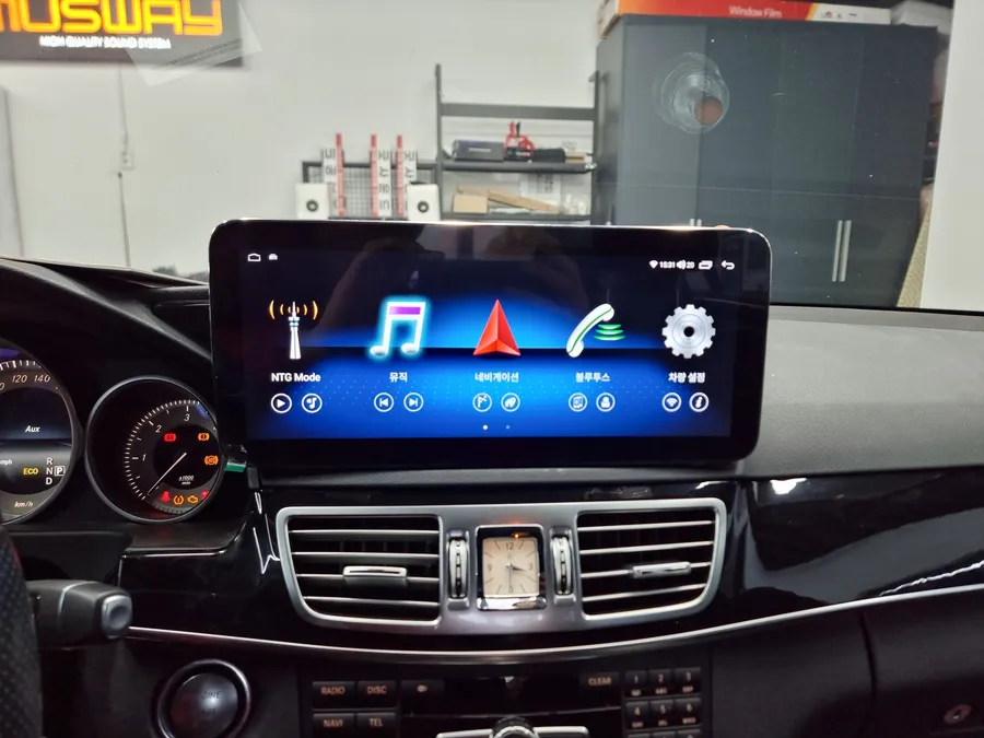 Mercedes-Benz E-Class W212 Android Head Unit Review After