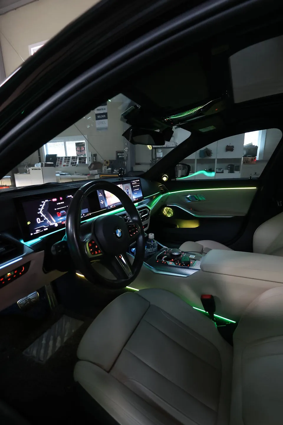 BMW 3 Series ambient lighting - BMW 3 Series Ambient Lighting Review — Cost & Results photo 4