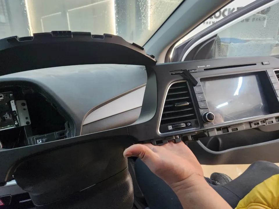 Hyundai SonataのPPF施工事例|韓国での実例紹介 施工写真 2-2