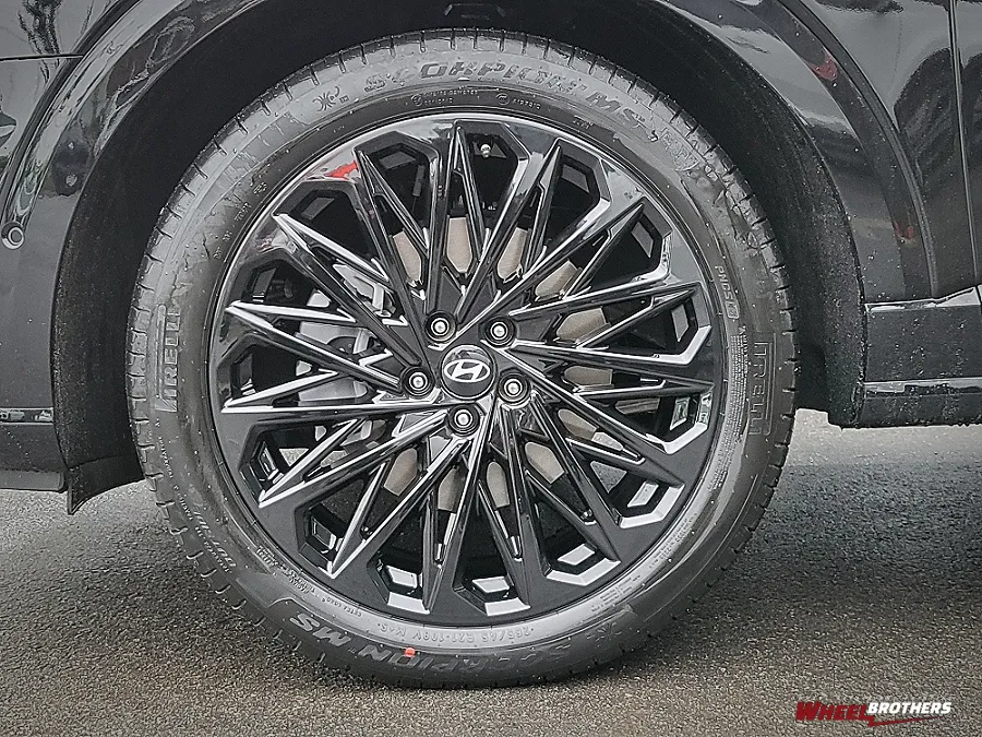 Hyundai Palisadeのホイールリペア・塗装事例 施工写真 3-2
