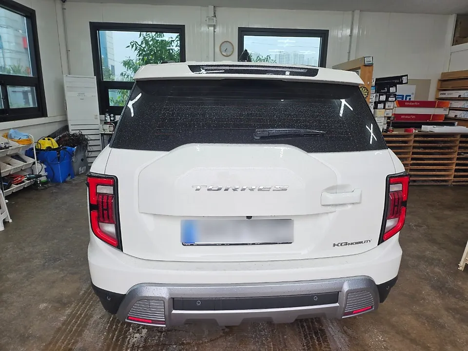 SsangYong Torres oem options installation result