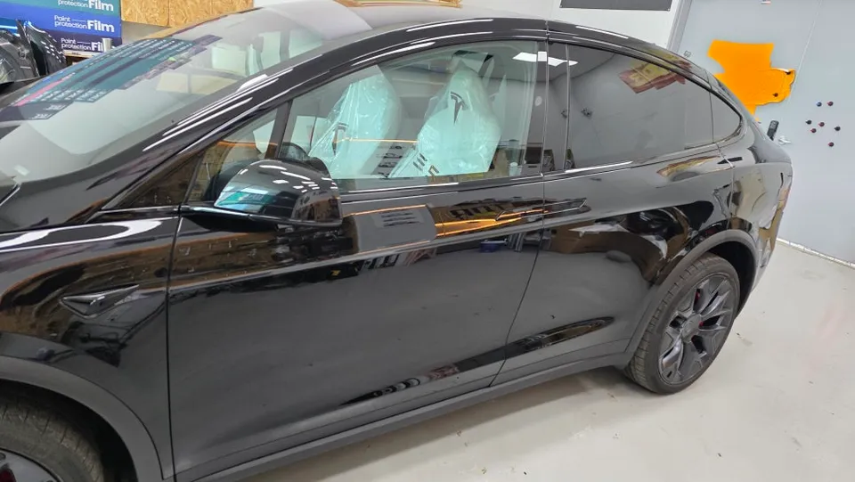 Tesla Model X new car package - Tesla Model X PPF Package Review: Flawless Black Paint Protection photo 5