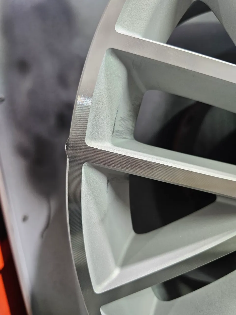 Mercedes-Benz S-Class W223 wheel repair - Mercedes-Benz S580L Wheel Repair & Refinishing Review photo 5