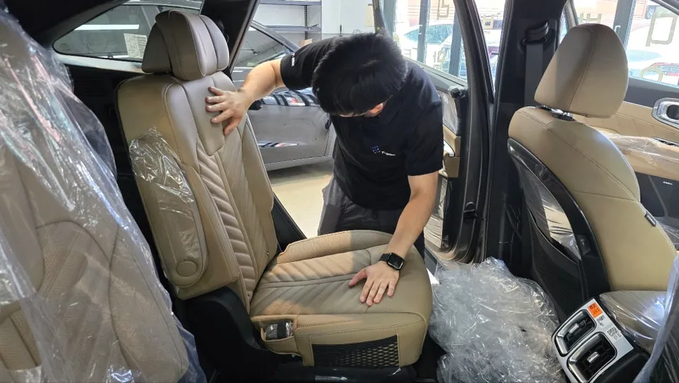 Kia Sorento 4th Genのカーフィルム施工事例 施工写真 3-2