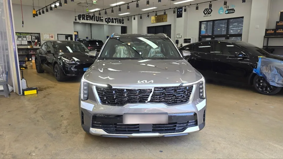 Kia Sorento 4th Genのカーフィルム施工事例 施工写真 4-2