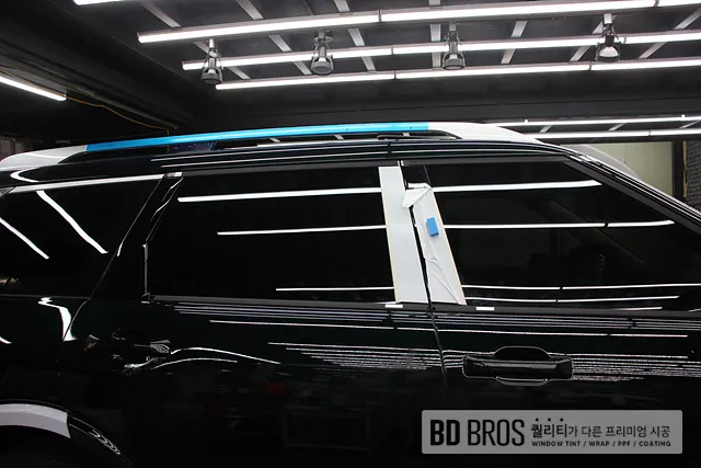 Hyundai Palisadeのカーフィルム施工事例｜費用目安・仕上がり 施工写真 3-2