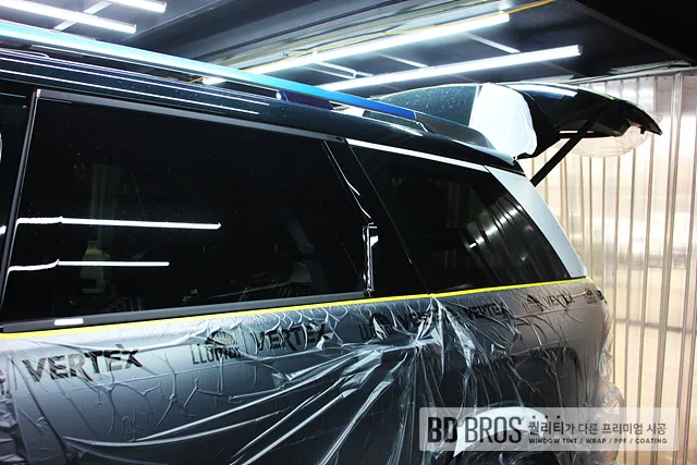 Hyundai Palisadeのカーフィルム施工事例｜費用目安・仕上がり 施工写真 1-3