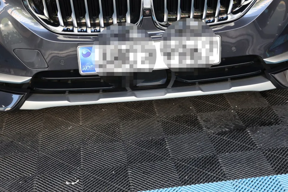 BMW X5のPPF施工事例|クローム部分のカスタム 施工写真 3-1