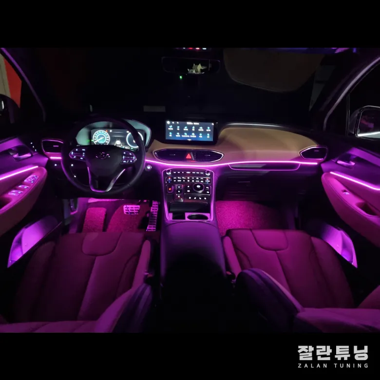 Hyundai Santa Fe TM ambient lighting - Hyundai Santa Fe TM Ambient Lighting Review — Enhanced Interior A photo 4