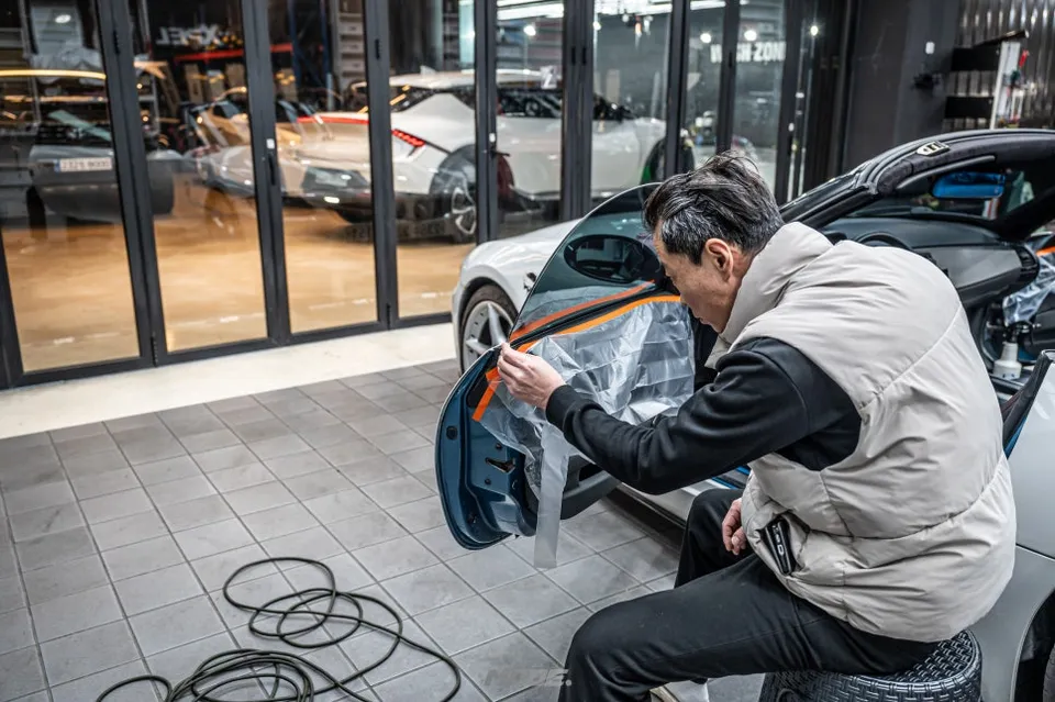 BMW Z4 Window Tinting Review: Ceramic Bond Results photo 2