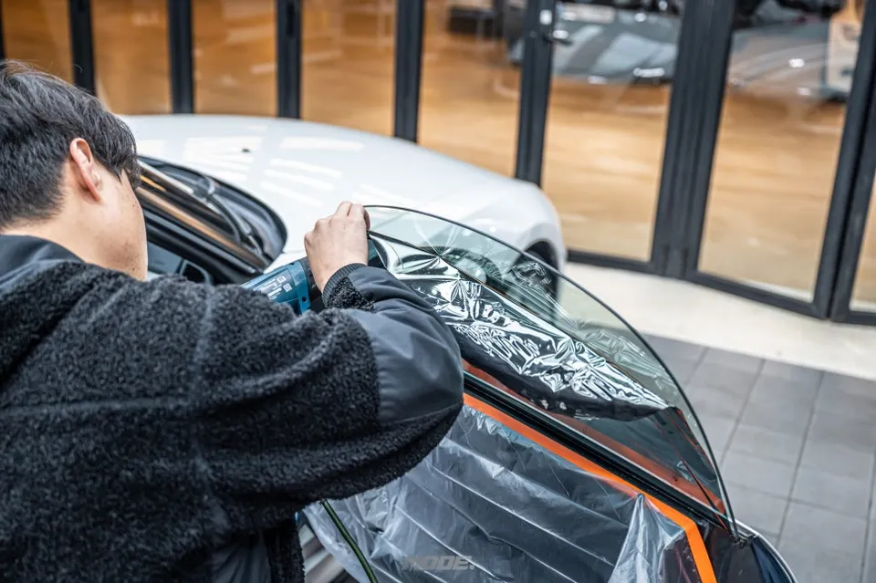 BMW Z4 window tinting - BMW Z4 Window Tinting Review: Ceramic Bond Results photo 5