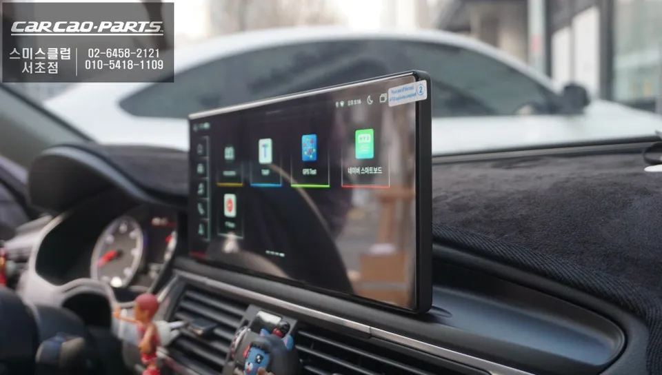 Audi A6のAndroid Auto・CarPlay取付事例 施工写真 2-1