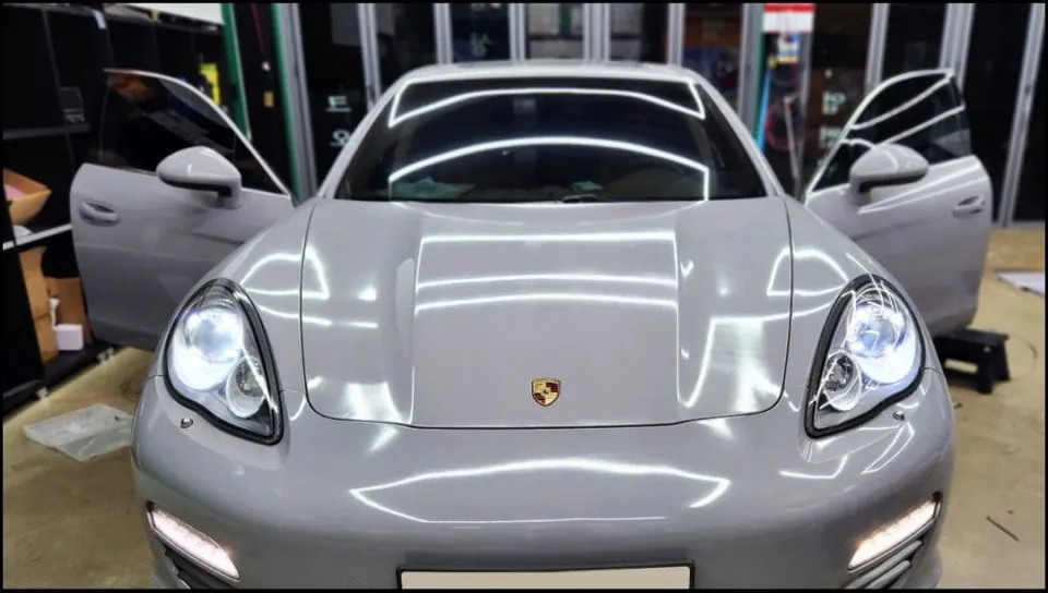 Porsche Panamera multi package - Porsche Panamera Multi-Package Install — Ambient + Android photo 5