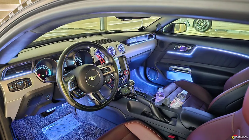 Ford Mustang ambient lighting - Ford Mustang Ambient Lighting Installation - Premium Interior Tun photo 6