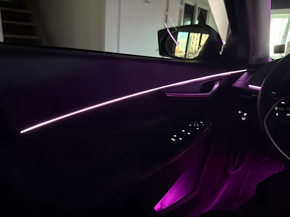 Kia EV6 ambient lighting - Kia EV6 Ambient Lighting Review: Enhanced Interior Mood photo 5