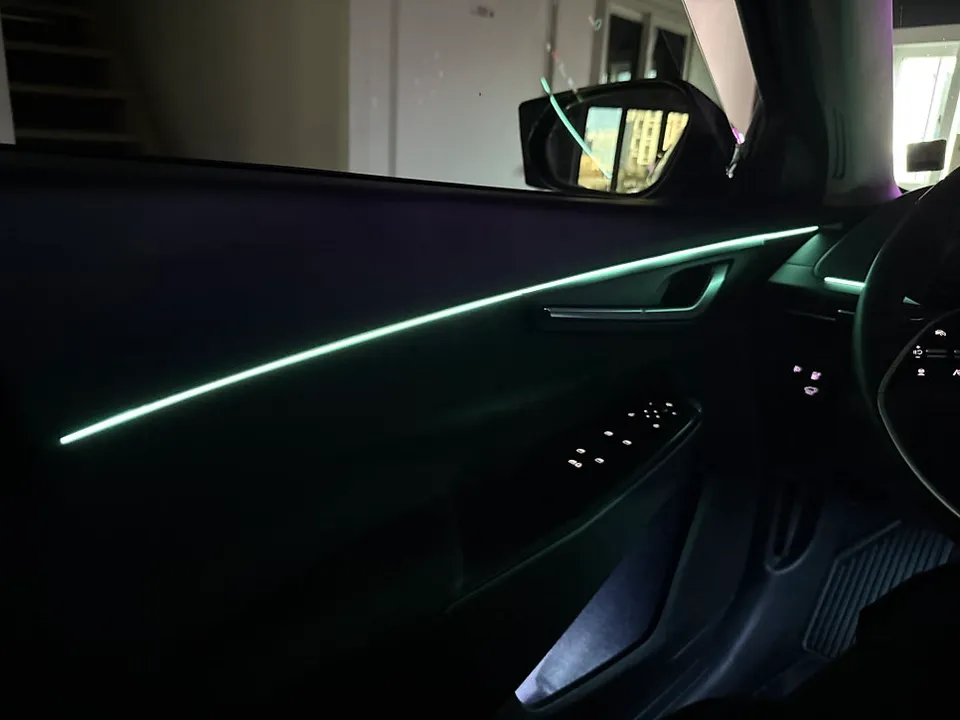 Kia EV6 ambient lighting - Kia EV6 Ambient Lighting Review: Enhanced Interior Mood photo 6