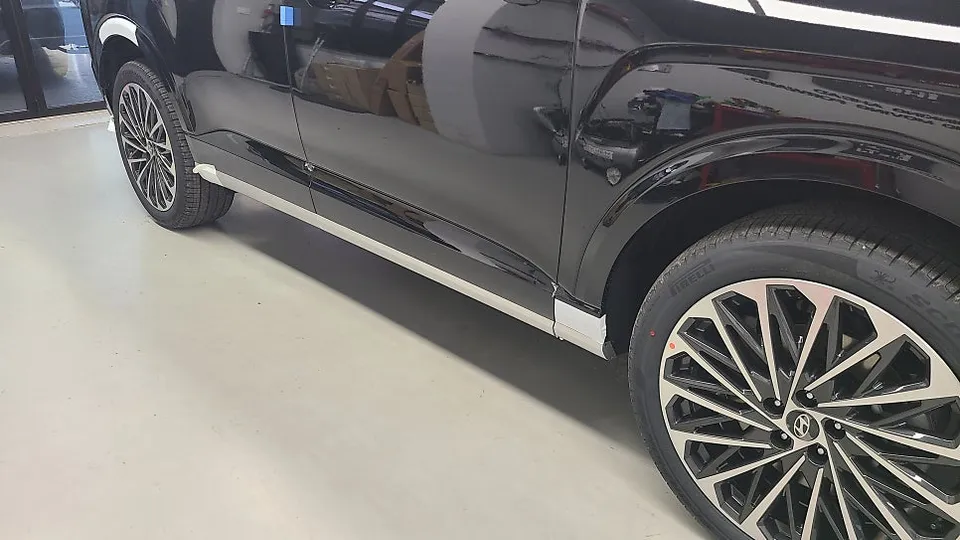 Hyundai Palisadeのカーフィルム施工事例｜費用目安・仕上がり 施工写真 2-1
