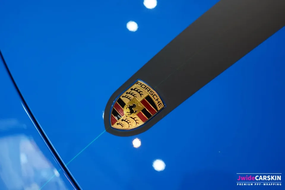 Porsche 911 window tinting - Porsche 911 Window Tinting Review — Enhanced Style & Comfort photo 4