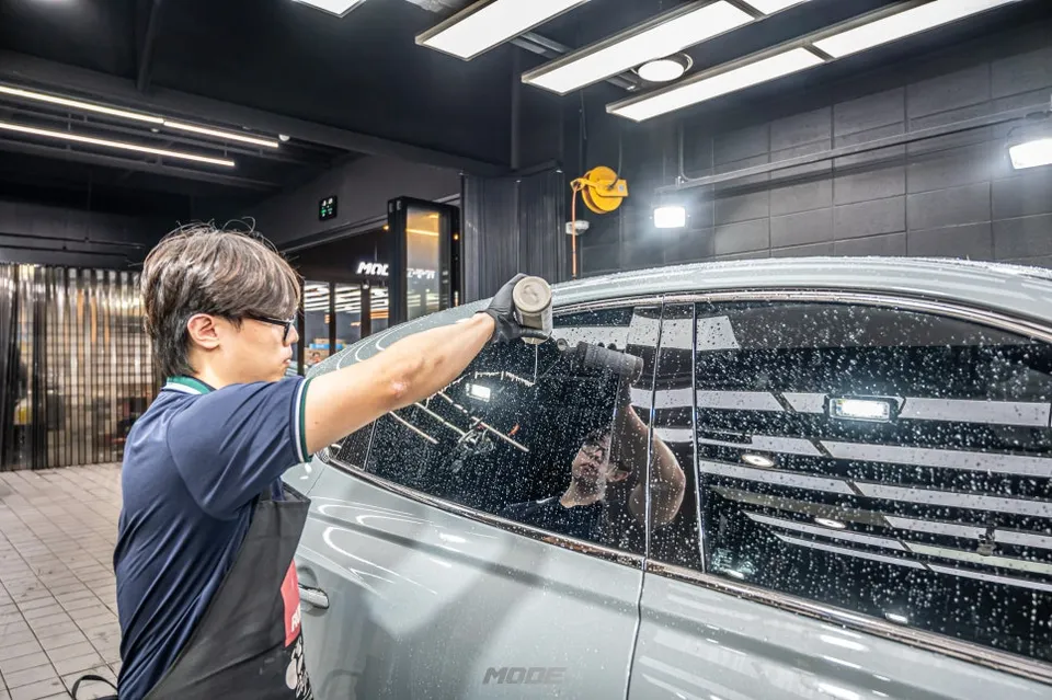 Genesis GV80 ceramic coating - Genesis GV80 Ceramic Coating Review: Shine & Protection photo 4