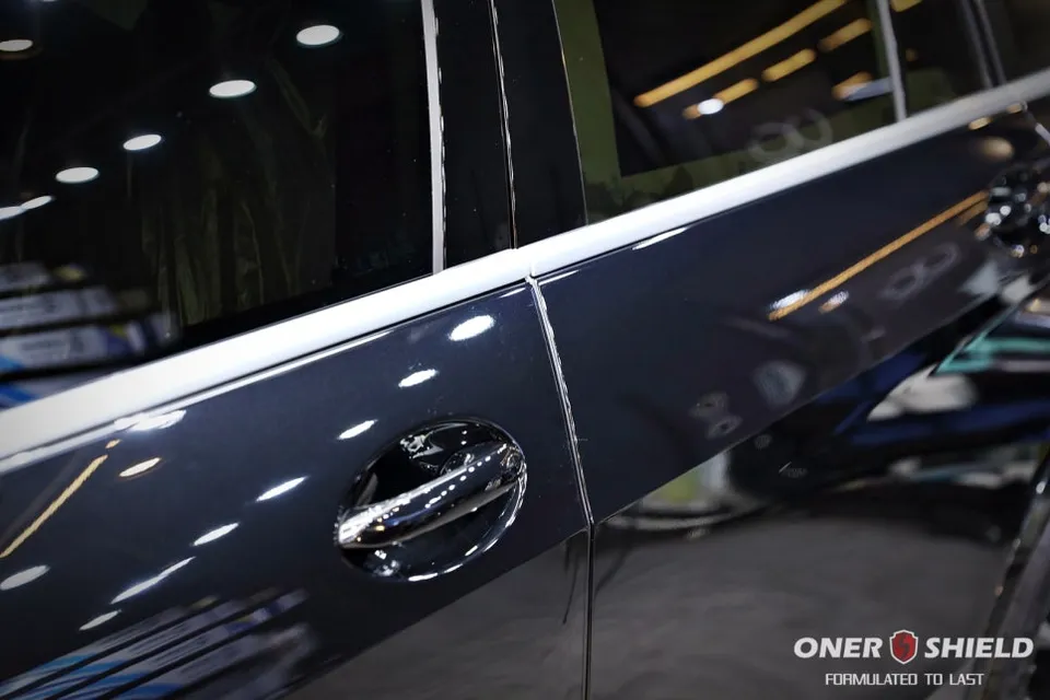 BMW X7のカーラッピング事例|クローム処理 施工写真 1-3