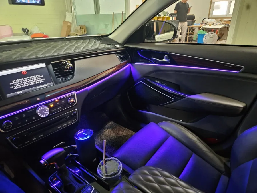 Kia K7 ambient lighting - Kia K7 Ambient Lighting Review: Subtle Upgrade photo 3