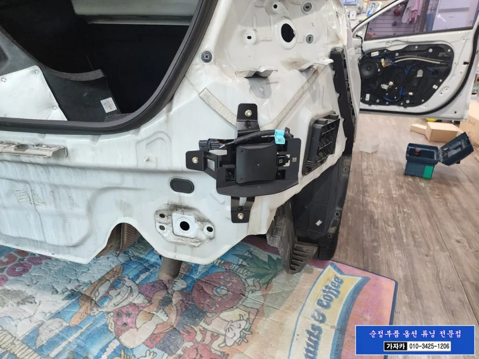 Hyundai Elantra AD oem options - Hyundai Elantra AD OEM Options Review — Safety Upgrade photo 5
