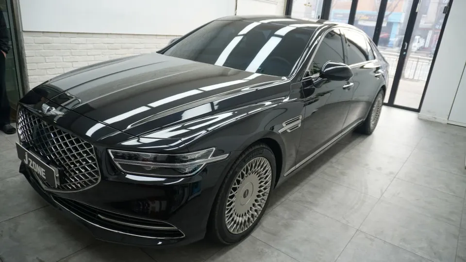Genesis G90 ppf - Genesis G90 PPF Review - Enhanced Protection & Clarity photo 3