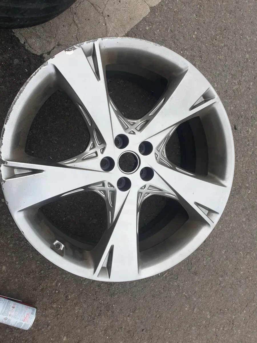 Genesis GV80 wheel repair - Genesis GV80 Wheel Repair Review — Restored to Perfection photo 3