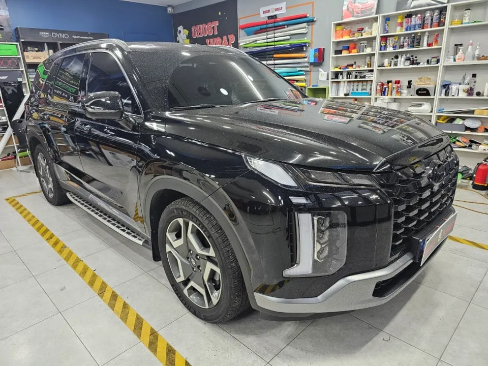 Hyundai Palisadeのカーラッピング事例｜費用目安・仕上がり 施工写真 2-1