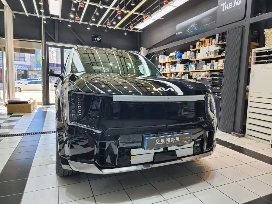 Kia EV9のカーフィルム施工事例｜費用目安と仕上がり 写真