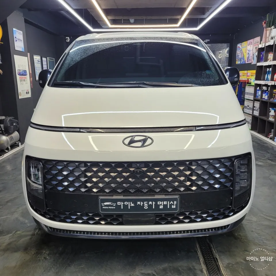 Hyundai Staria body kit installation result