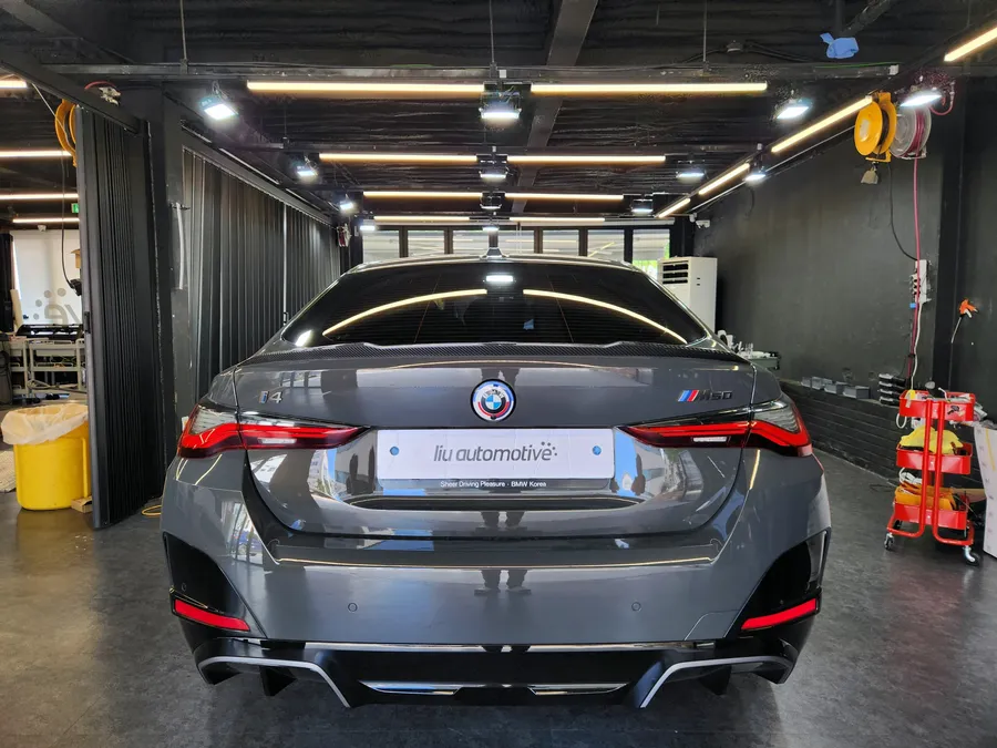 BMW i4 body kit - BMW i4 Body Kit Review: Enhanced Style & Durability photo 5