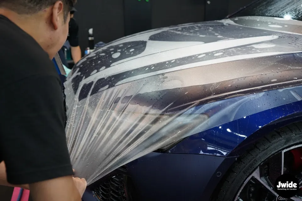 Audi RS7 PPF施工事例｜マットな仕上がり 施工写真 6