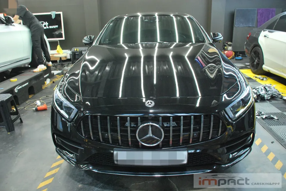 Mercedes-Benz CLSのカーラッピング事例|費用目安・仕上がり 施工写真 1-1