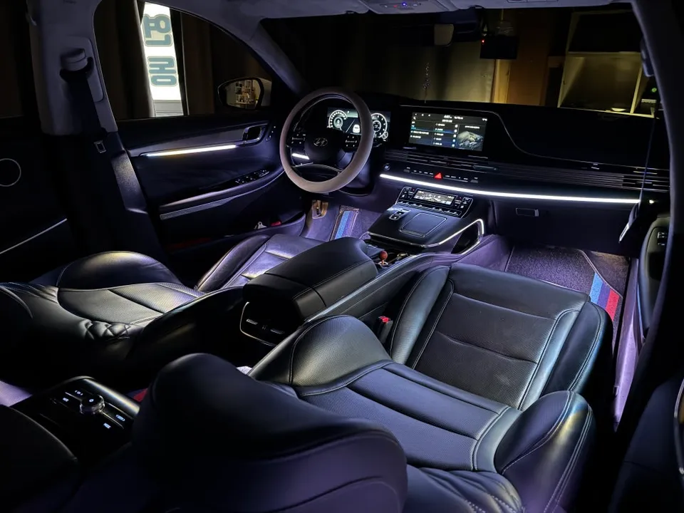 Hyundai The New Grandeur ambient lighting - Hyundai The New Grandeur Ambient Lighting Review — Under $40 photo 5