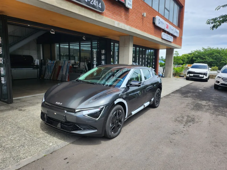 Kia EV6 PPF施工事例｜費用目安と仕上がり 施工写真 1-1