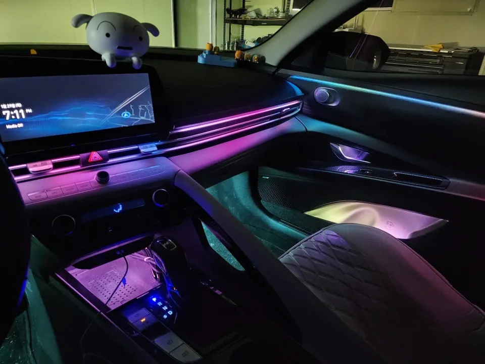 Hyundai Elantra Ambient Lighting Review - Seamless Interior LED U