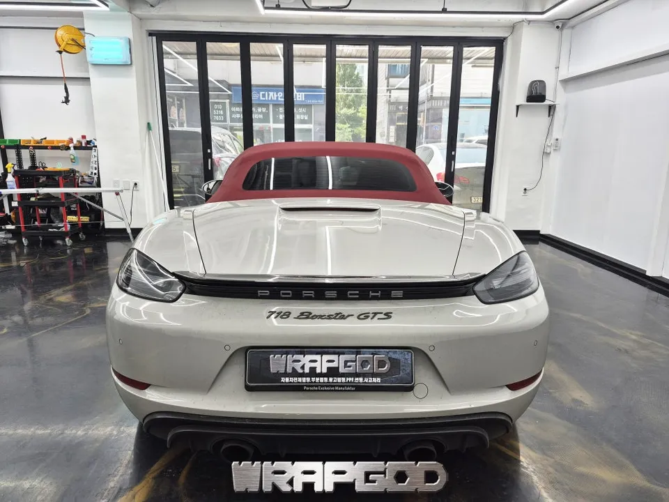 Porsche BoxsterのPPF施工事例｜費用目安・仕上がり 施工写真 3-1