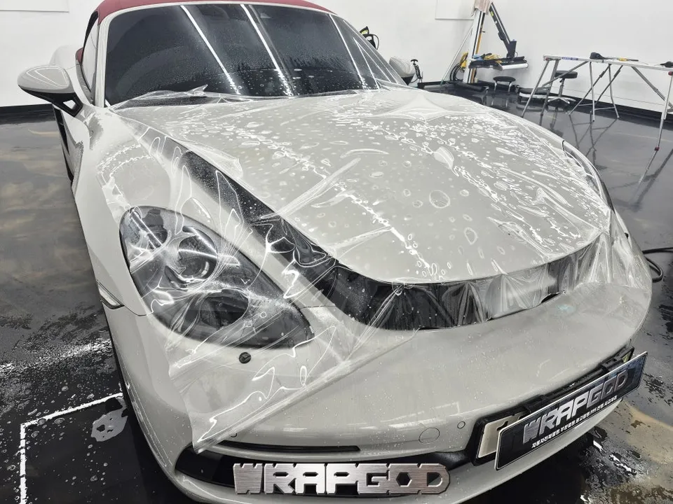 Porsche BoxsterのPPF施工事例｜費用目安・仕上がり 施工写真 2-3