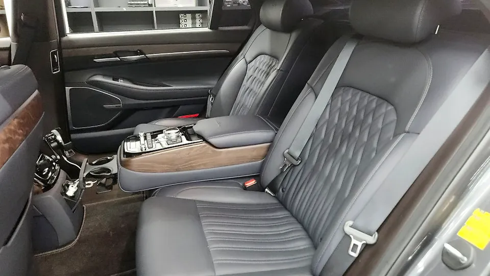 Genesis G90 seat ventilation - Genesis G90 Seat Ventilation & Heating Upgrade Review photo 3